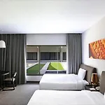 S Ratchada Leisure Hotel - Sha Plus
