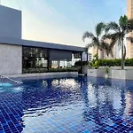 Eleven Hotel Bangkok Sukhumvit 11