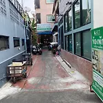 S.E.T Thanmongkol Residence