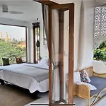 Lory\'S Home