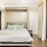 Modern Room,Sky Pool, Bts Asok,Sukhumvit