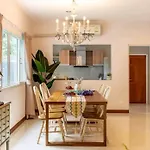 Nana 4 Bedroom Villa