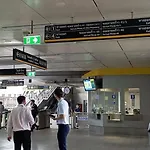 Skb Mansion Close To Mrt In Hua Mark