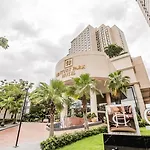 Century Park Hotel