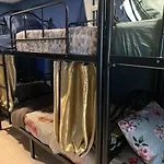 Khaosan Pearl Hostel
