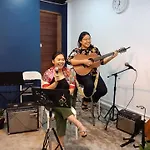 Local Time Bangkok Hostel&Cafe