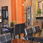 Baanpin Hotel & Cafe