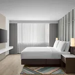 Courtyard By Marriott Bangkok Sukhumvit 20