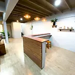 3Br Entire House Next To Skytrain