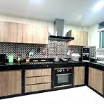 At Four-6 Bed, City Center, Nana Bts, Mbk, Central World, Siam