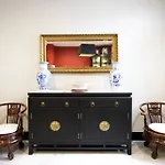 Baan Khun Nai Thonglor, Luxury Thai Villa