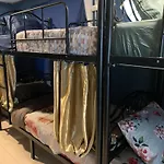 Green Apple Hostel Khaosan