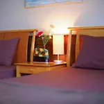 Vintage 1 Bedroom Apartments Ekamai 23