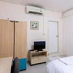 Freesia Saladaeng Silom Apartments