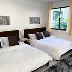 Sukhumvit 31 Sweet Home 7 Beds - Up To 12 Guests