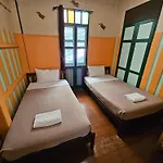 Samsen Sam Place