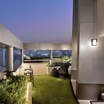 Doubletree By Hilton Bangkok Ploenchit