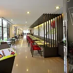 Ibis Bangkok Riverside