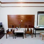 Mido Hotel