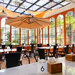 So Zen Hotel Silom Bangkok