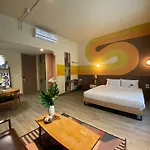 Miami Hotel Bangkok