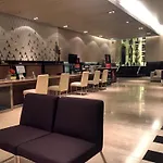 Cozy Studio Walk To Bts Free Wi-Fi Great Location