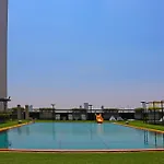 Evergreen Place Siam By Uhg