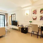 Rose Apple Hotel