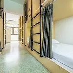 Sloth Hostel Khaosan