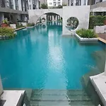 Luxury Condominium Sukhumvit 77