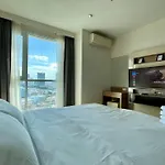 Luxurious Downtown River View Chao Phraya River