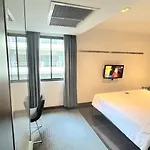 S33 Compact Sukhumvit Hotel
