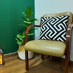 Cozy House Sathorn 11 12 Pax Free Pick Up Airport