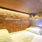 Siam Plug In Hostel