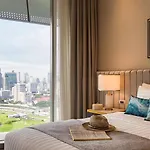 Luxury Waldorf Astoria Residences Large 85 Sqm High Floor