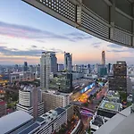 Luxury Waldorf Astoria Residences Large 85 Sqm High Floor