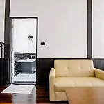 Haheng House