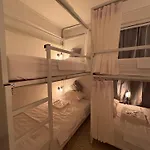 Twenty Two Place Hostel - Sukhumvit 22