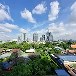 Aqua Residences อควา เรสซิเดนซ์ ห้องพักใหม่ให้เช่า ติดรถไฟฟ้าสถานีวุฒากาศ