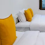 Diff Hostel