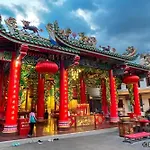 Hidden Yaowarat Mrt Dragon Temple - ฮิดเด้น เยาวราช Mrt วัดมังกร