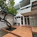 Em Home Sukhumvit Bangkok - Near Terminal 21, Em District Malls, Bts And Mrt Lines