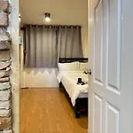 Chubbi 5 Room10