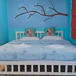 Ruen Thip Homestay
