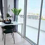 Midtown Duplex Ratchayothin
