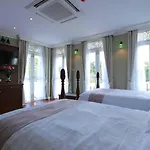 Hiranyakul House