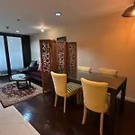 Elegant Panoramic River-View Residence