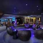 Sathorn Vista, Bangkok - Marriott Executive Apartments
