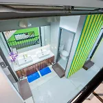 Mascotte Hostel Silom