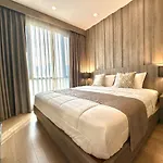Cozy & Bright Apartment - Asoke